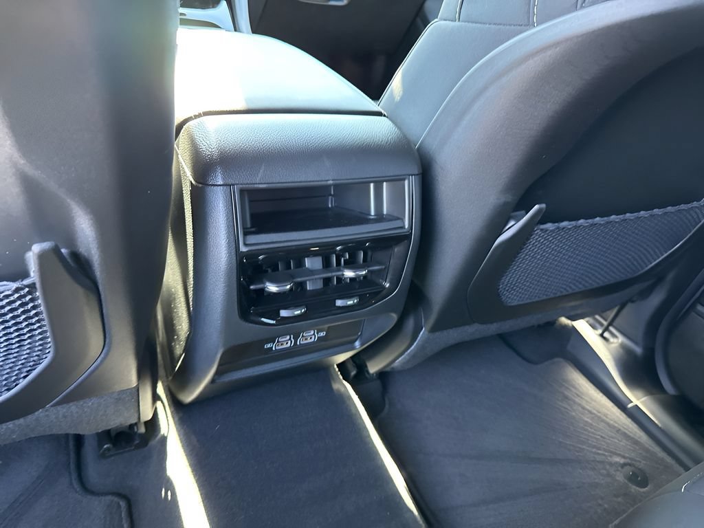 New 2026 Jeep Grand Cherokee Laredo RWD image 23