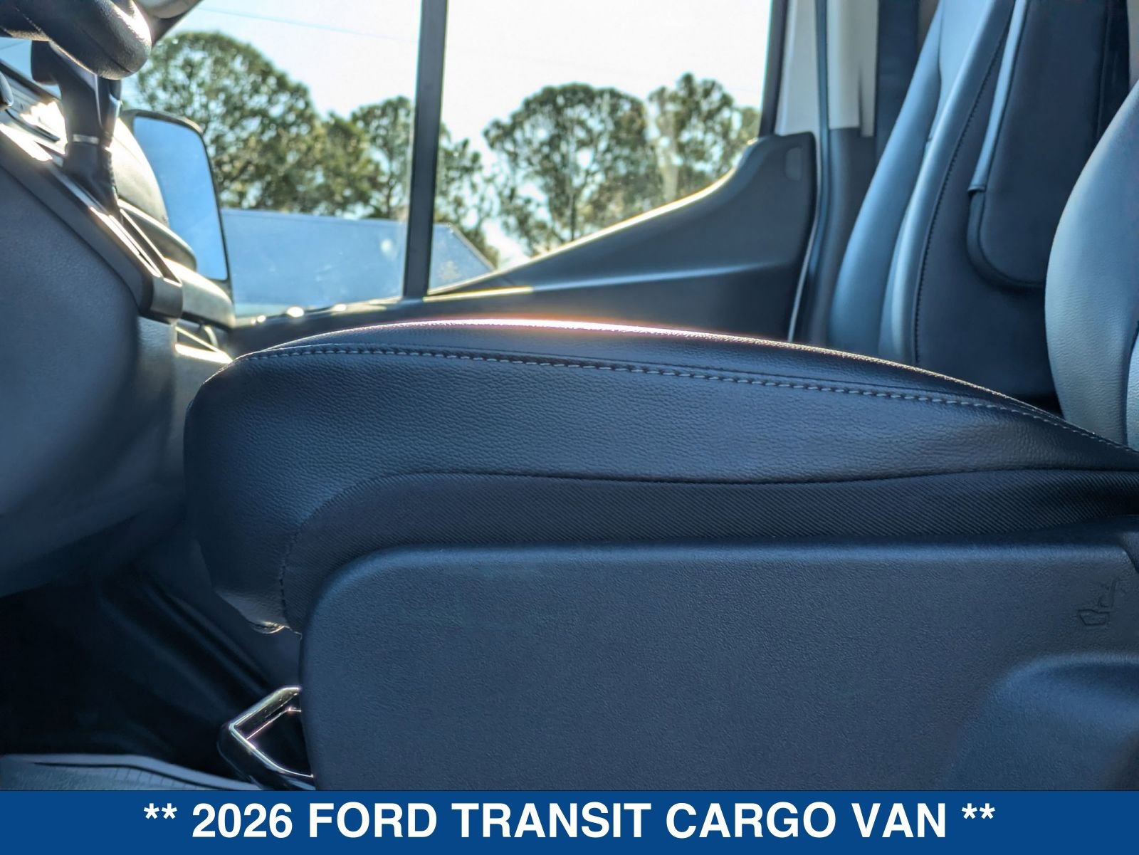 New 2026 Ford Transit 250 Low Roof RWD image 20