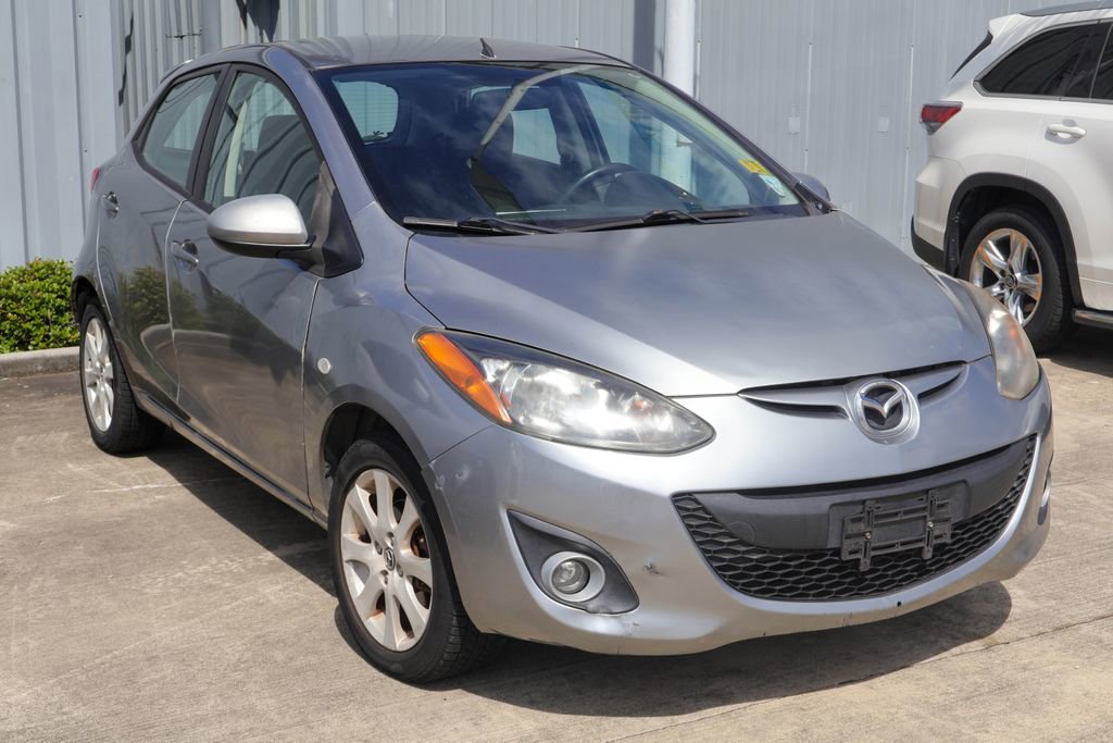 Used 2013 MAZDA MAZDA2 Touring FWD image 7