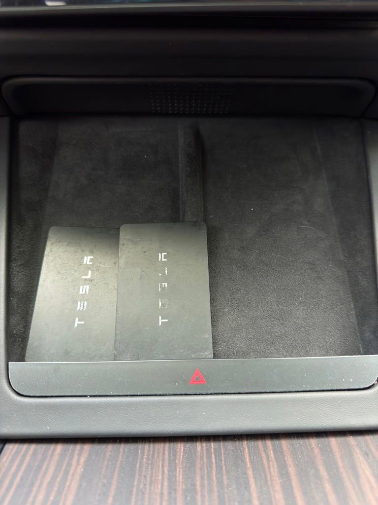 Used 2024 Tesla Model X AWD/4WD image 26
