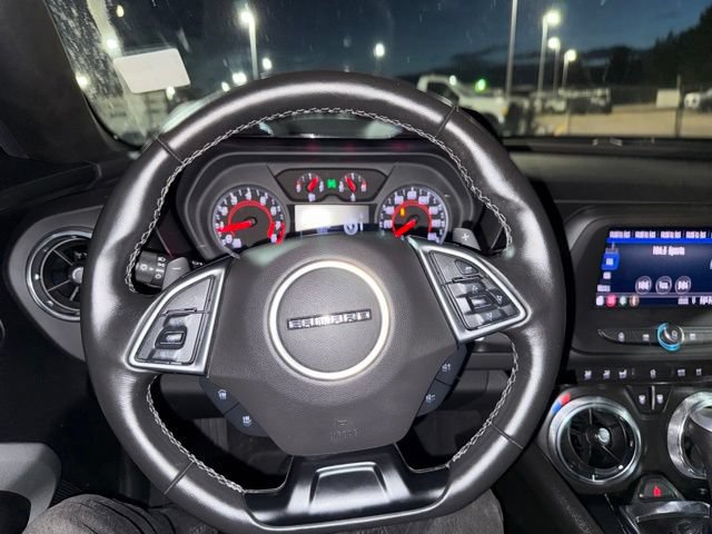 Used 2020 Chevrolet Camaro LT RWD image 14