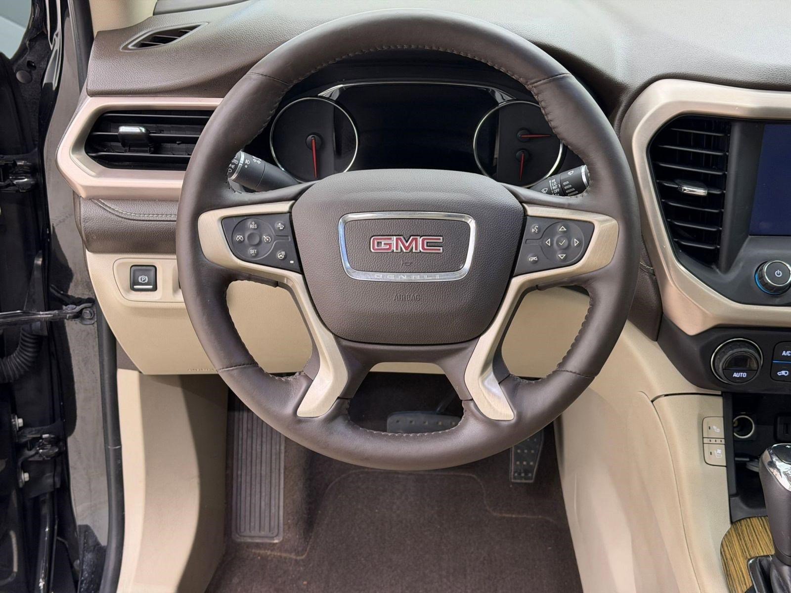 Used 2018 GMC Acadia Denali w/ Technology Package image 18
