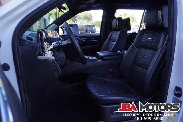 Used 2021 Cadillac Escalade Sport Platinum w/ LPO, ONYX Package image 85
