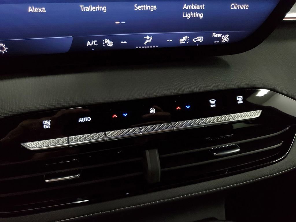 New 2025 Buick Enclave Sport Touring w/ Power Package image 16