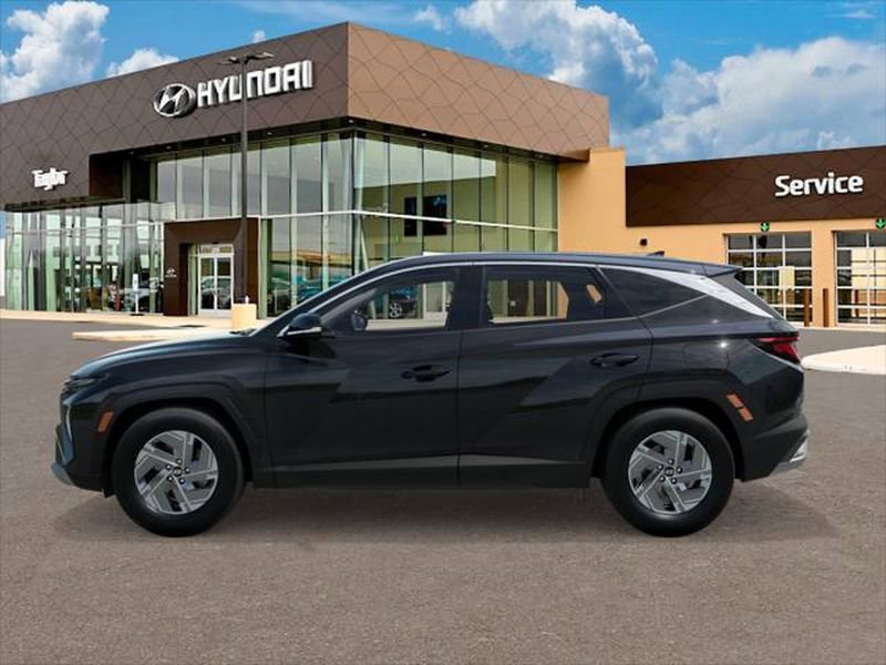 New 2026 Hyundai Tucson Blue SE AWD/4WD image 3