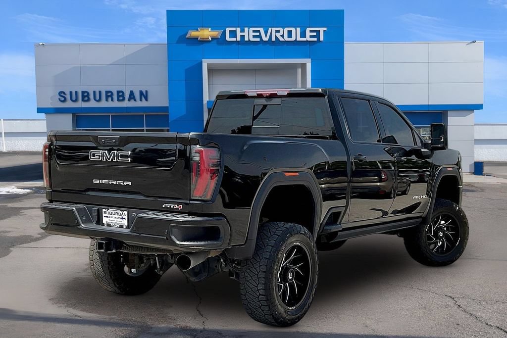 Used 2025 GMC Sierra 2500 AT4 w/ AT4 Premium Plus Package AWD/4WD image 4
