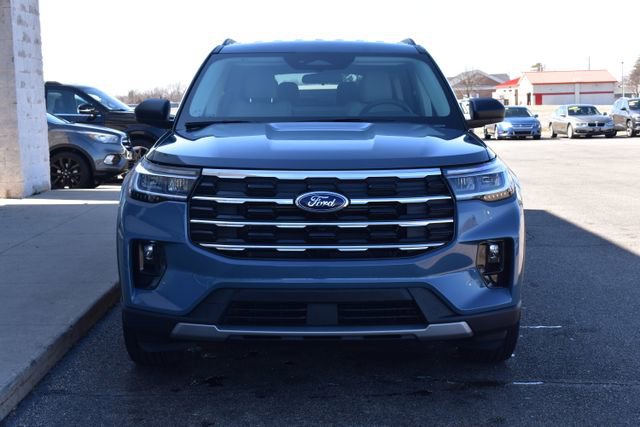 New 2026 Ford Explorer Active w/ Active Comfort Package image 8