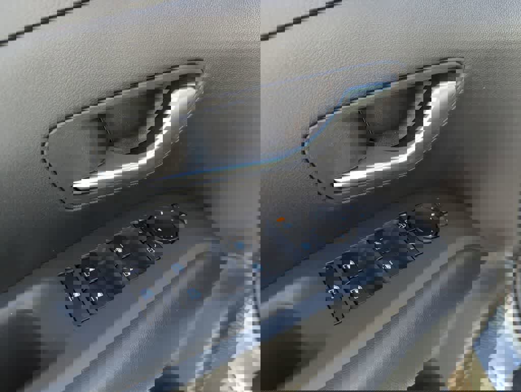 New 2026 Hyundai Tucson SEL image 17