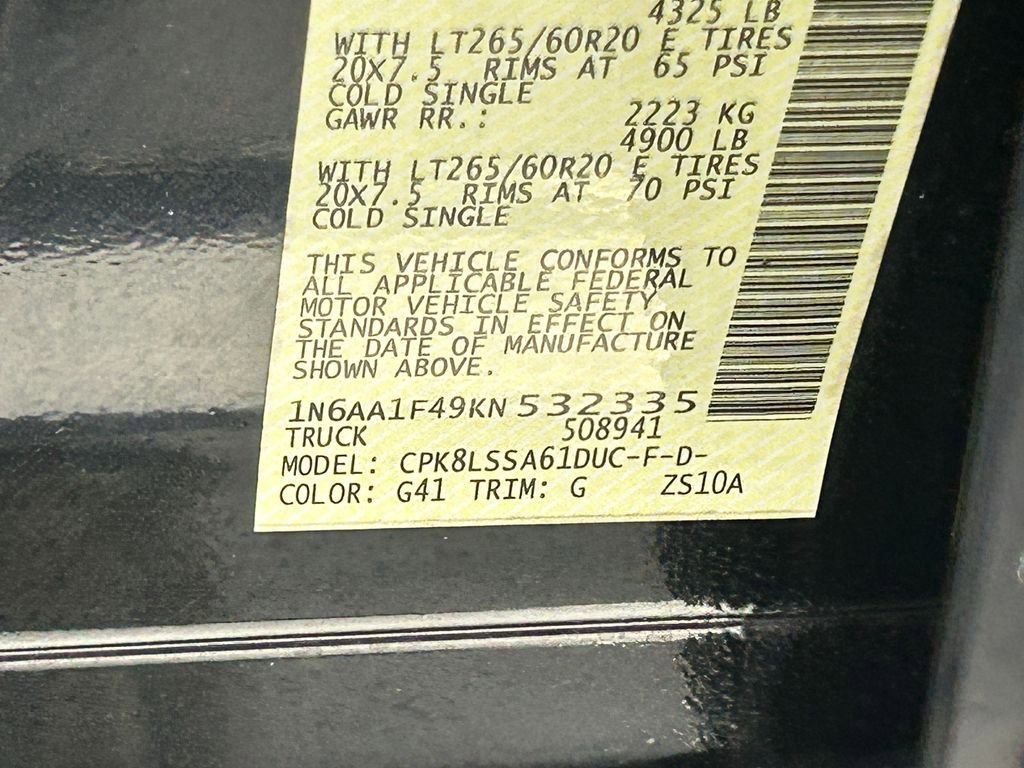 Used 2019 Nissan Titan SV w/ SV Convenience Package image 35