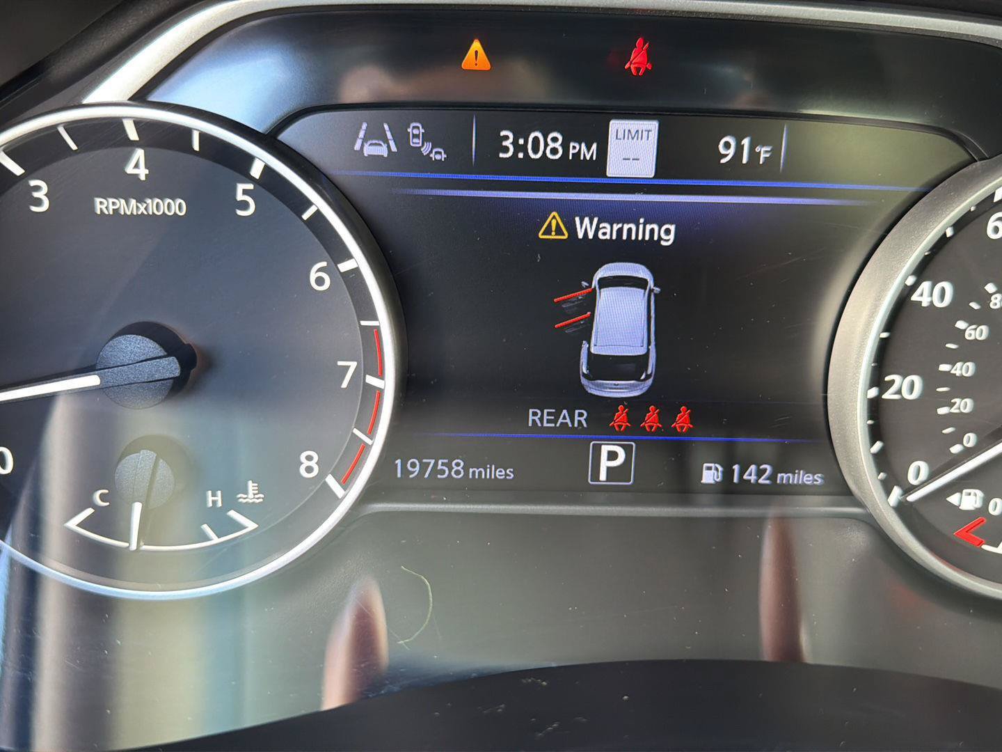 Used 2024 Nissan Murano Platinum w/ Cargo Package FWD image 25