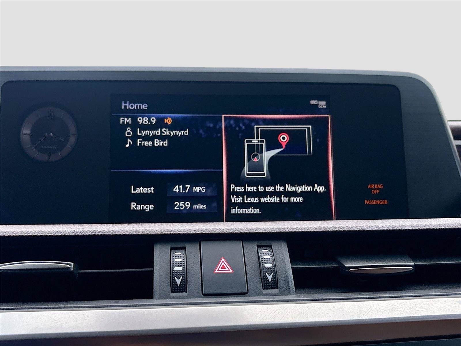 Used 2021 Lexus ES 300h w/ Premium Package FWD image 14