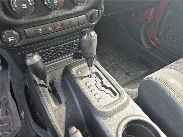 Used 2011 Jeep Wrangler Sport w/ Black Appearance Group AWD/4WD image 10