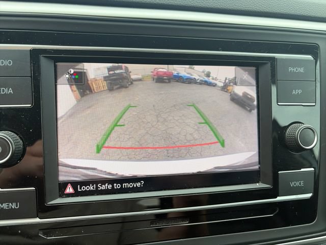 Used 2023 Volkswagen Atlas SE AWD/4WD image 19