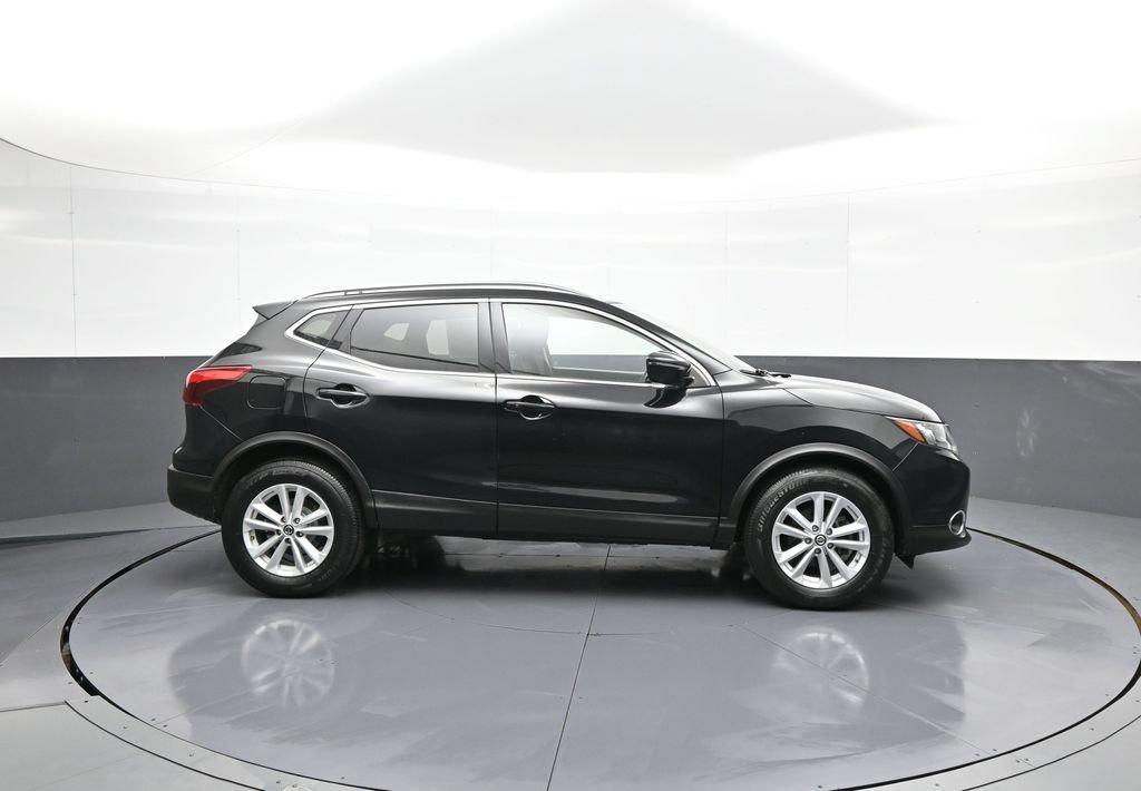 Used 2019 Nissan Rogue Sport SV w/ All-Weather Package AWD/4WD image 5