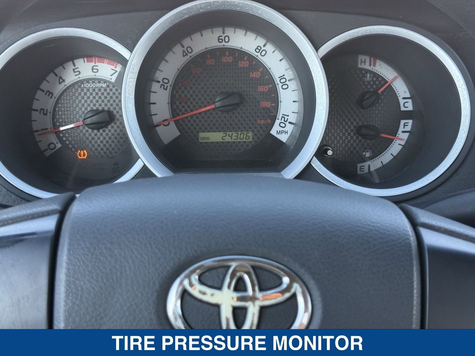 Used 2012 Toyota Tacoma 2WD Regular Cab image 23