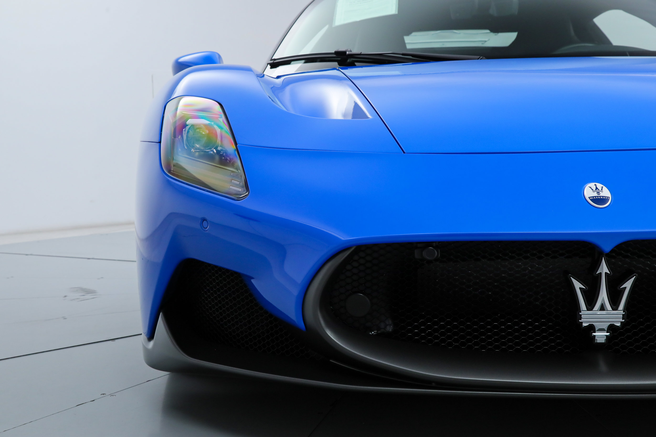 Certified 2022 Maserati MC20 Coupe RWD image 13