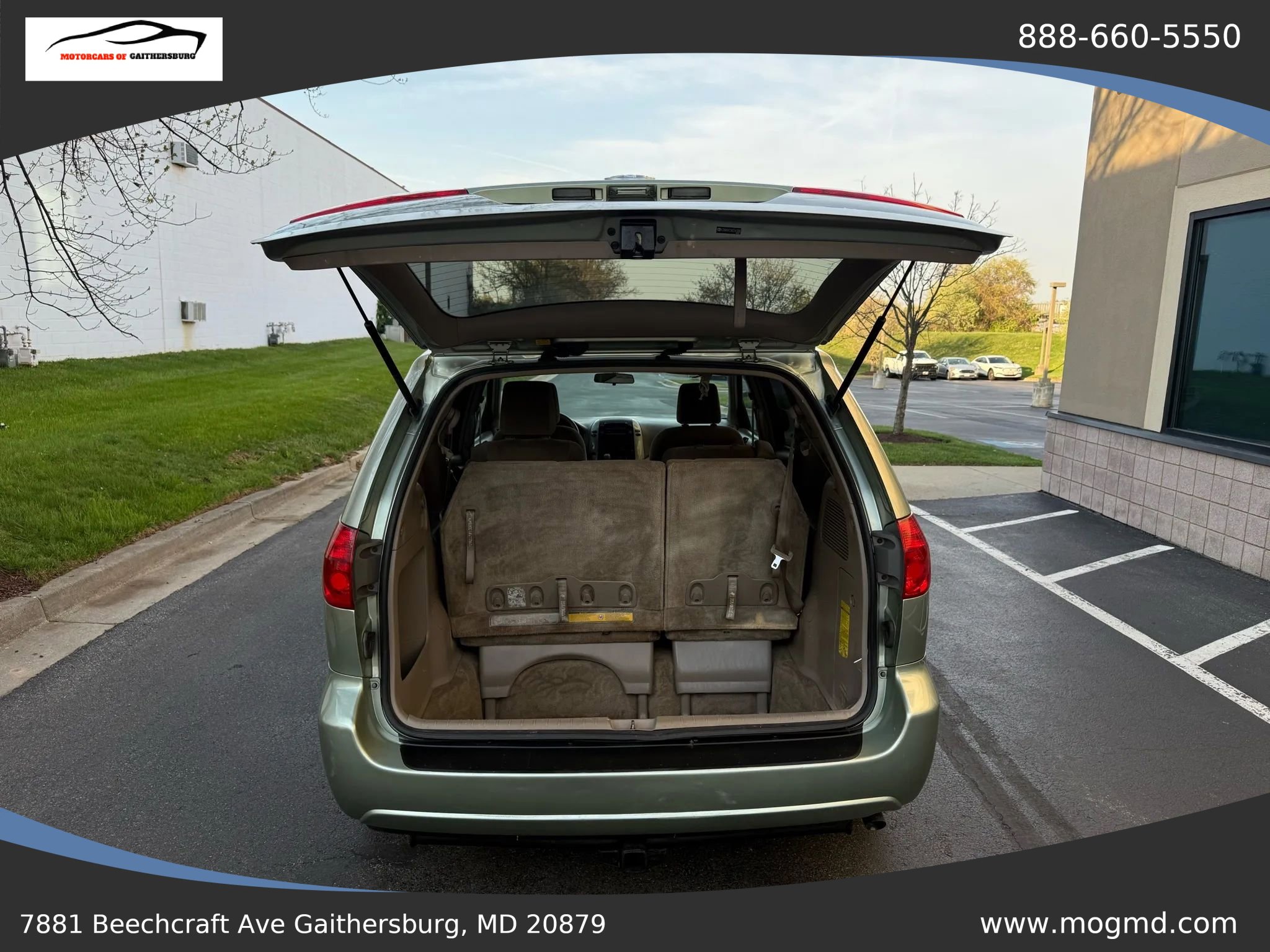 Used 2010 Toyota Sienna LE image 23