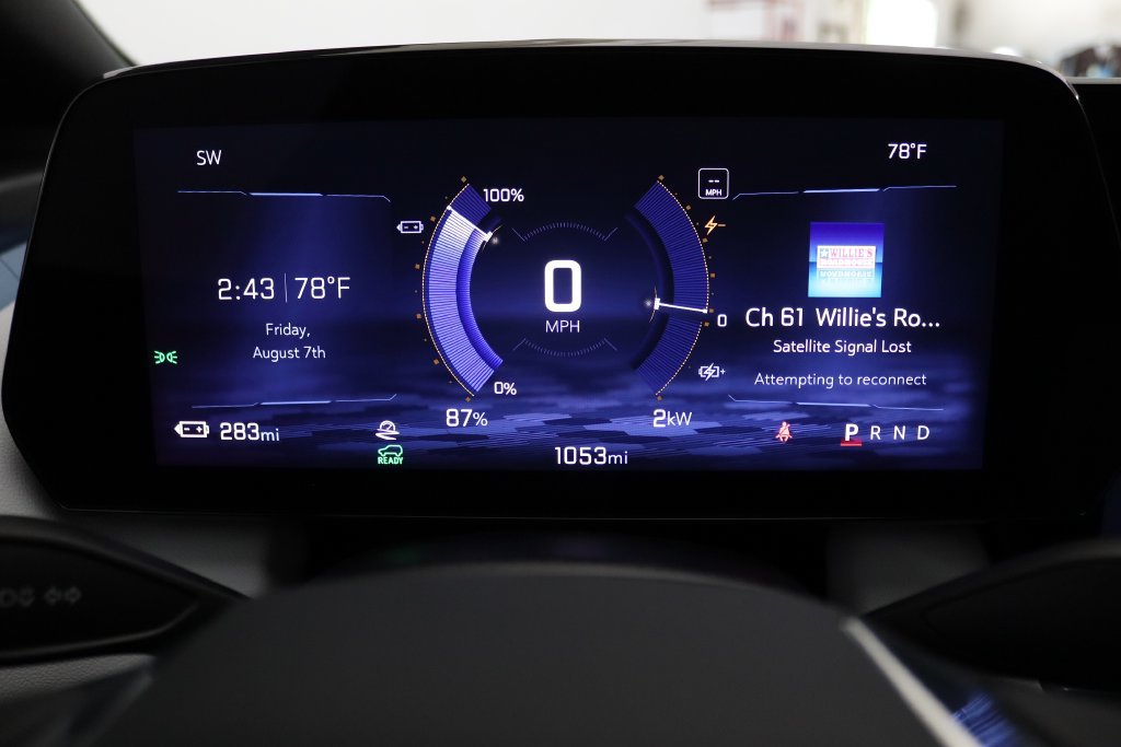 Certified 2025 Chevrolet Equinox EV LT FWD image 18
