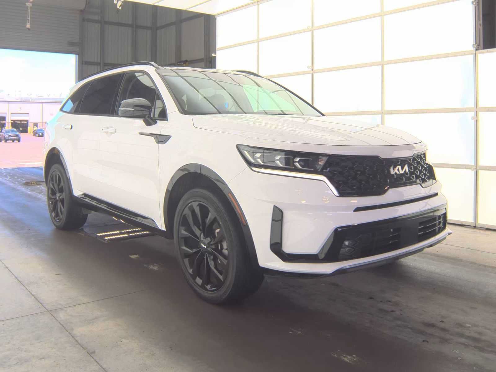 Used 2023 Kia Sorento SX AWD/4WD image 14