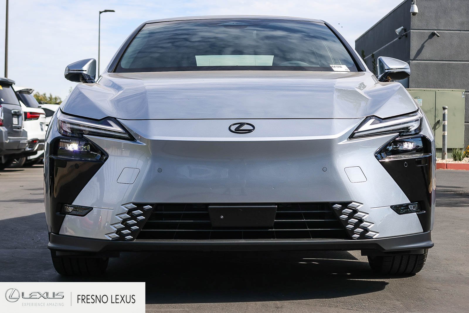 New 2026 Lexus ES 350e w/ Accessory Package (K3) FWD image 2