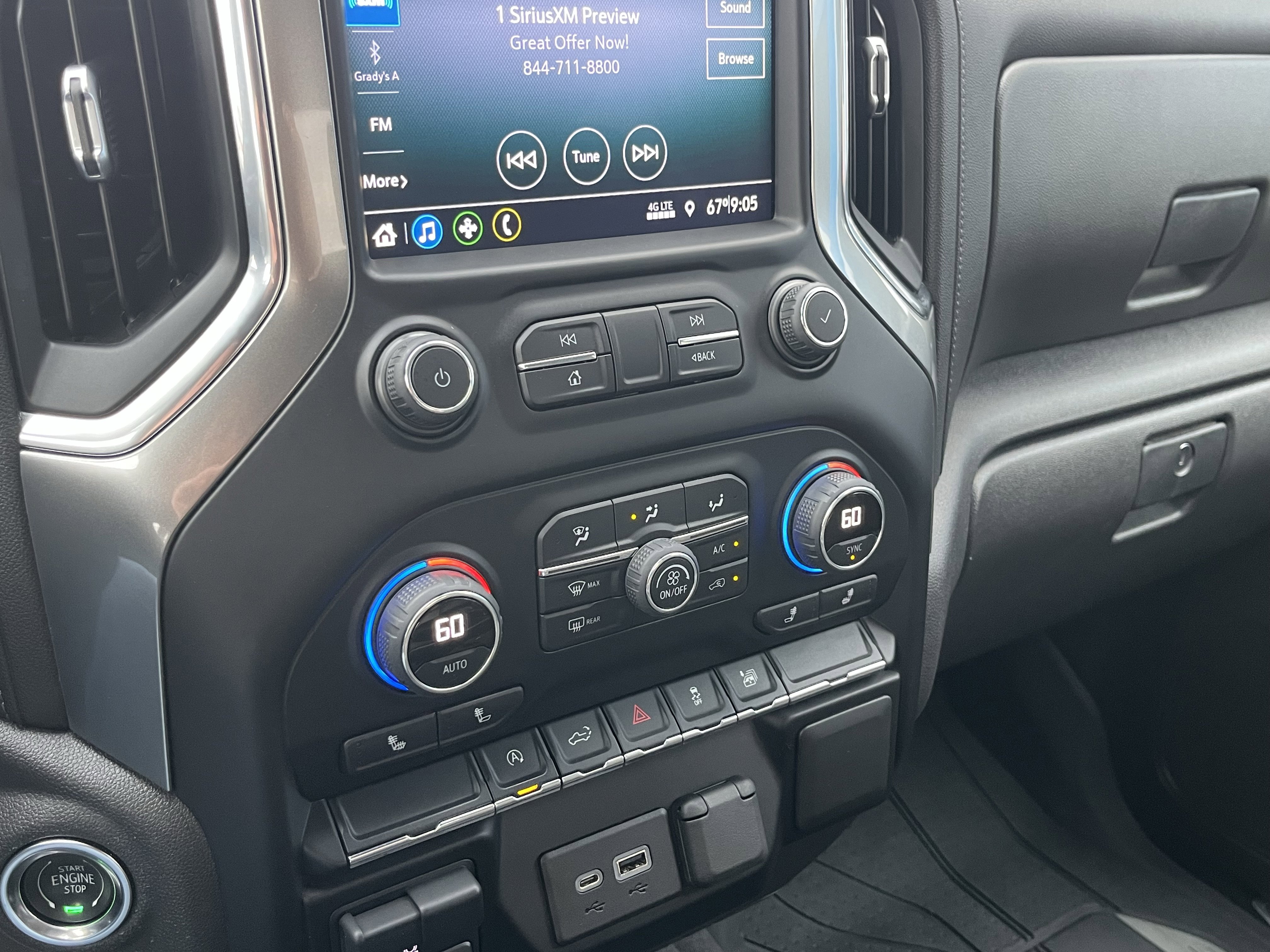 Used 2021 Chevrolet Silverado 1500 RST image 11