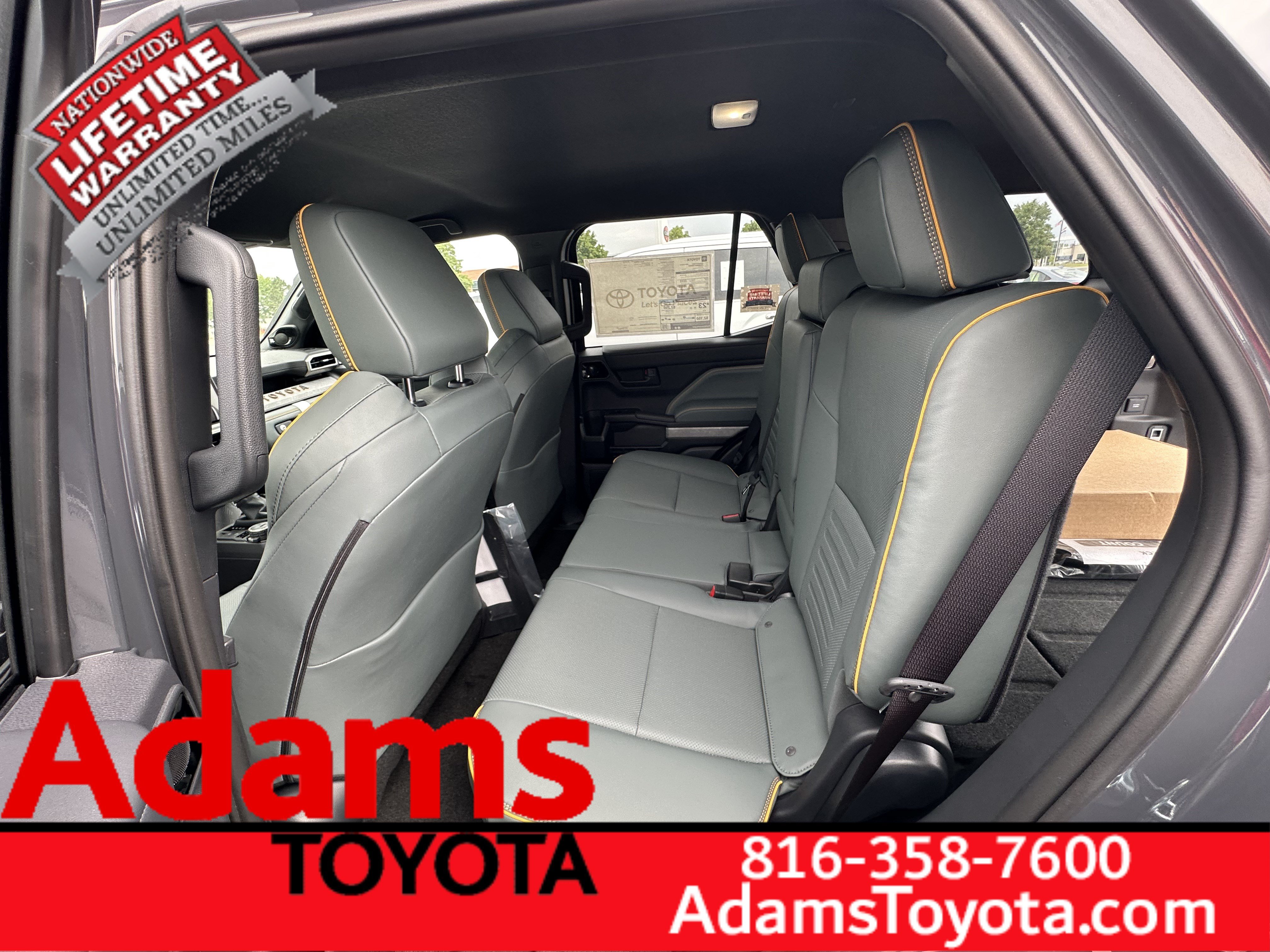 Used 2026 Toyota 4Runner Trailhunter AWD/4WD image 10