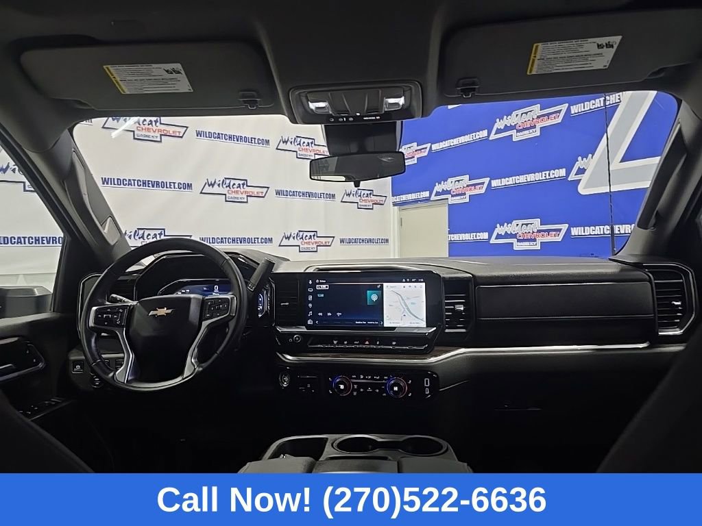 Used 2025 Chevrolet Silverado 2500 LT w/ Convenience Package image 24