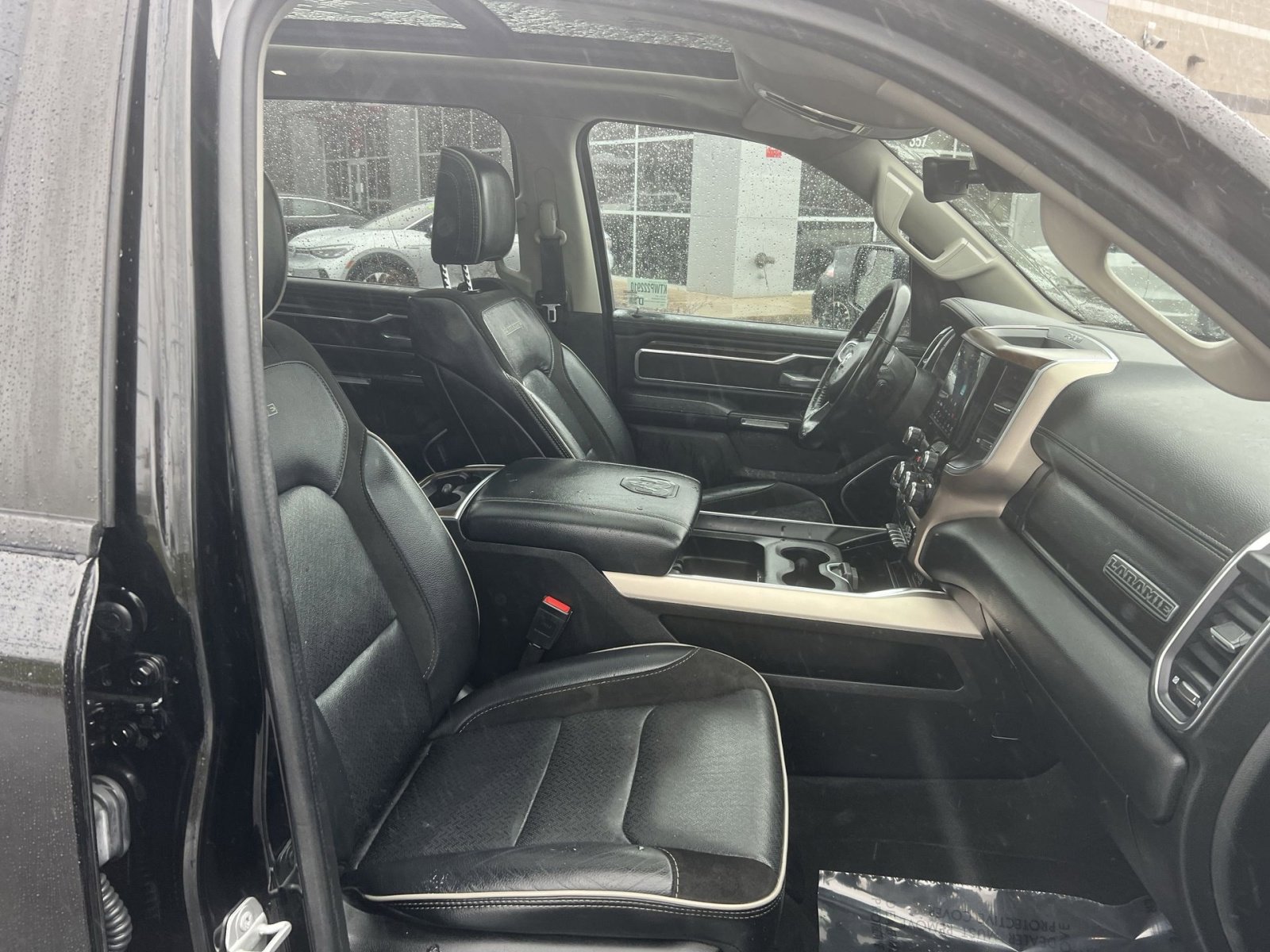 Used 2022 RAM 1500 Laramie image 27