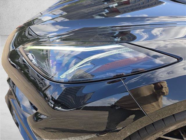 Used 2026 Chevrolet Corvette Z06 w/ Stealth Interior Trim Package RWD image 22