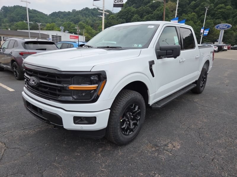 New 2026 Ford F150 XLT w/ Equipment Group 302A MID AWD/4WD image 3