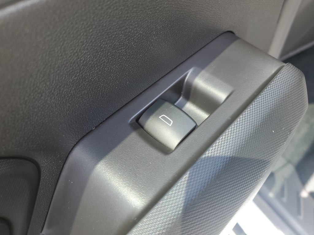 Used 2026 Chevrolet Colorado Trail Boss AWD/4WD image 16