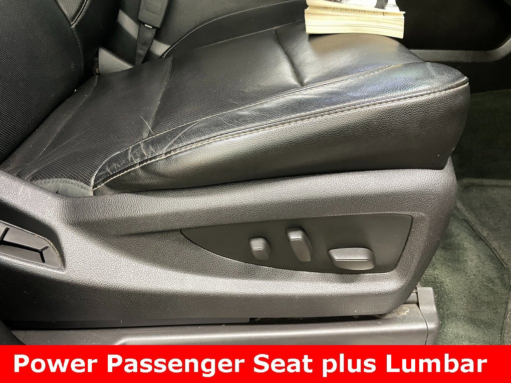 Used 2015 GMC Yukon XL SLT w/ Open Road Package image 15