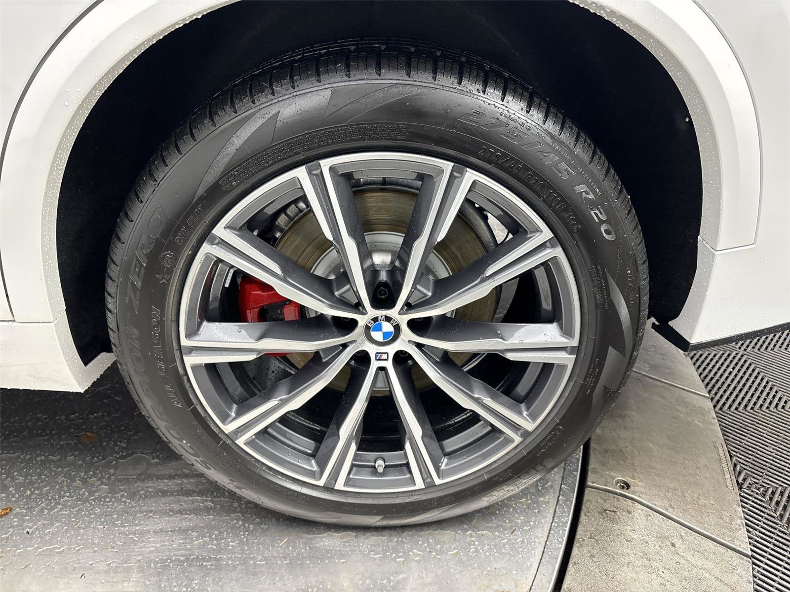 New 2026 BMW X5 xDrive50e w/ M Sport Package image 27