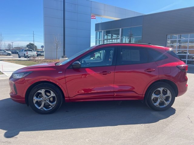 Used 2023 Ford Escape ST-Line w/ Tech Pack #1 image 8