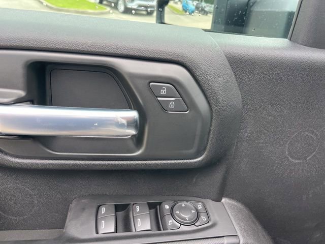 New 2026 Chevrolet Silverado 2500 Custom w/ Custom Value Package AWD/4WD image 16