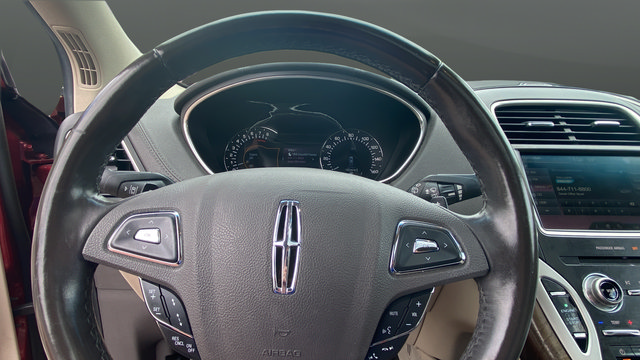 Used 2016 Lincoln MKX Reserve w/ Driver Assistance Package AWD/4WD image 16