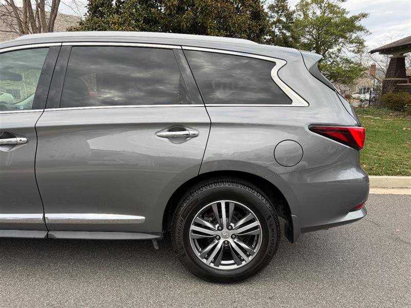 Used 2020 INFINITI QX60 Luxe w/ Essential Package AWD/4WD image 12