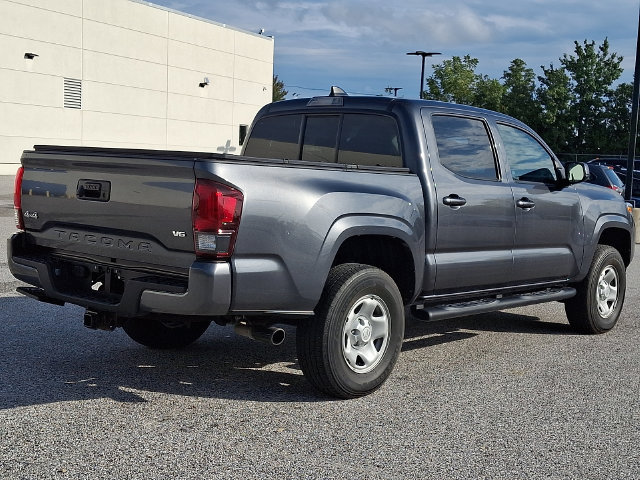 Used 2023 Toyota Tacoma SR AWD/4WD image 9