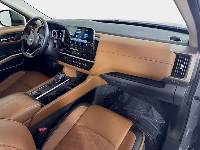 Certified 2022 Nissan Pathfinder Platinum w/ Cargo Package image 31