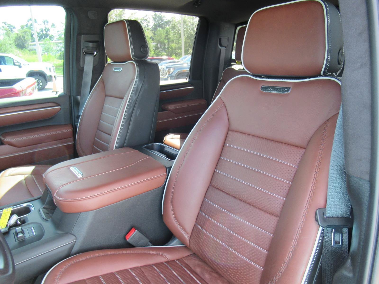 Used 2026 GMC Sierra 2500 Denali Ultimate w/ Max Trailering Package AWD/4WD image 22