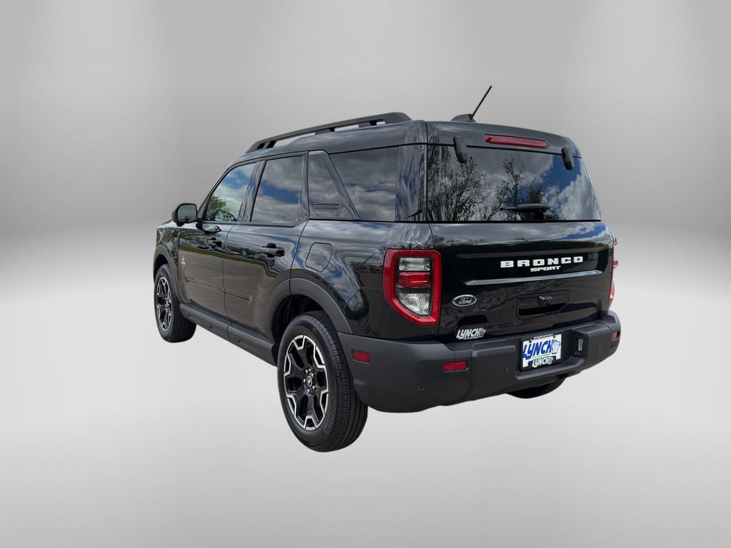Used 2025 Ford Bronco Sport Outer Banks w/ Outer Banks Tech Package+ AWD/4WD image 8