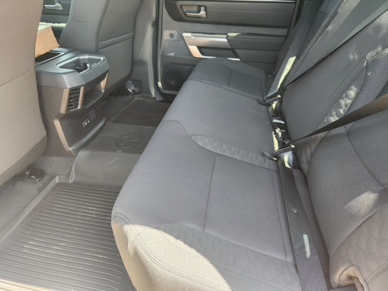 New 2026 Toyota Tundra SR5 w/ SR5 Convenience Package RWD image 23