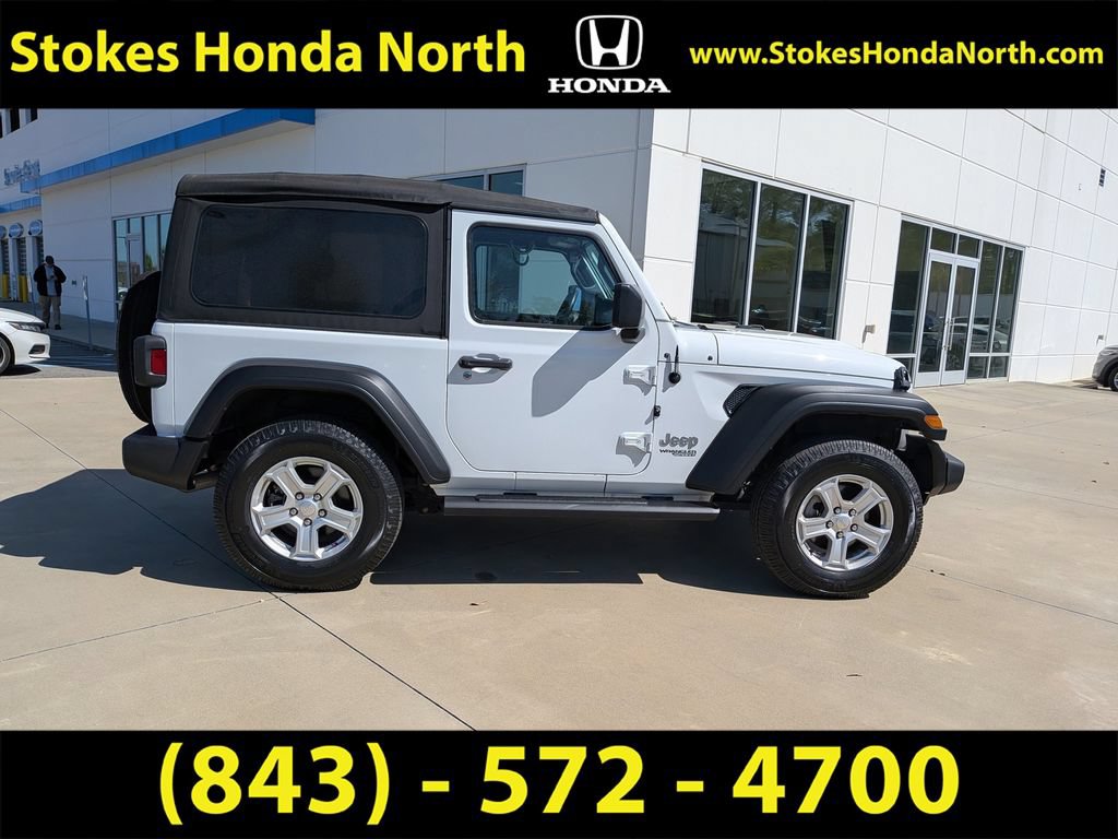 Used 2020 Jeep Wrangler Sport AWD/4WD image 3