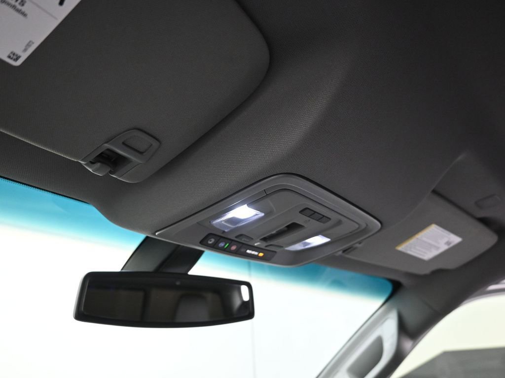 Used 2021 Chevrolet Silverado 1500 LTZ image 4