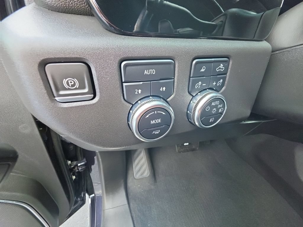 Certified 2022 GMC Sierra 1500 SLT w/ SLT Convenience Package AWD/4WD image 23