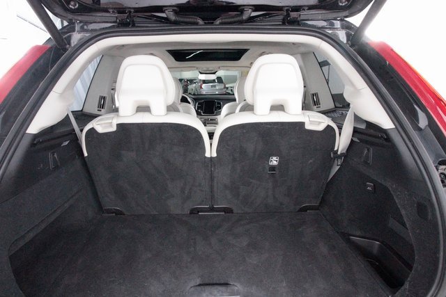 Certified 2024 Volvo XC90 B6 Plus image 26
