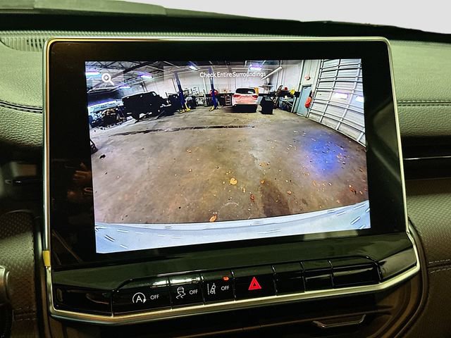 New 2026 Jeep Compass Latitude image 14