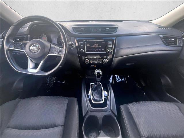 Used 2020 Nissan Rogue SV FWD image 14