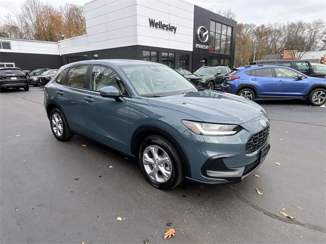 Used 2023 Honda HR-V LX image 2