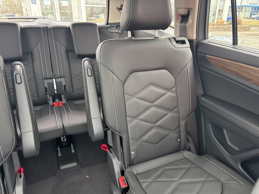 New 2026 Volkswagen Atlas SE image 15